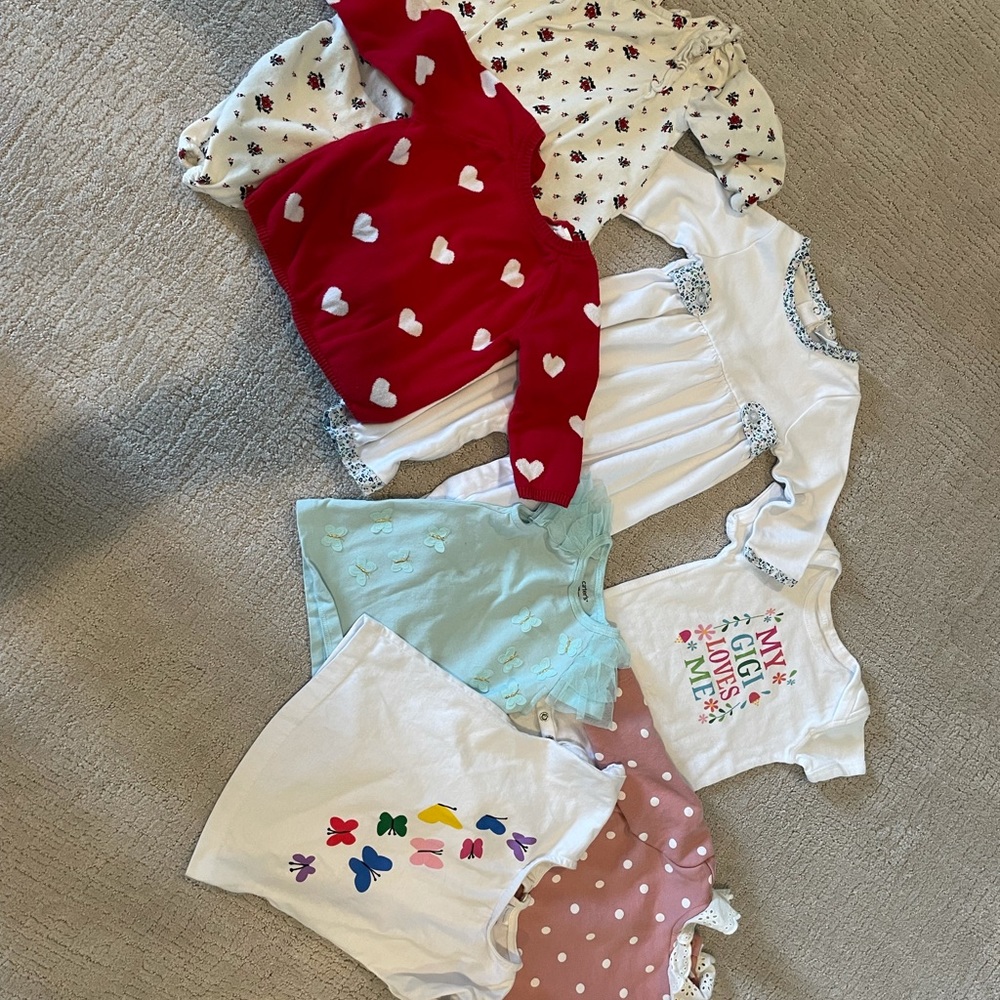 Bundle of 35 pieces baby girl 6-9 months